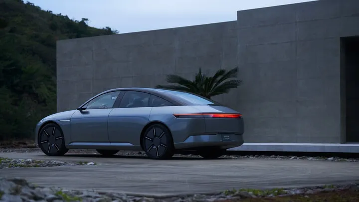 소니 아필라 후면