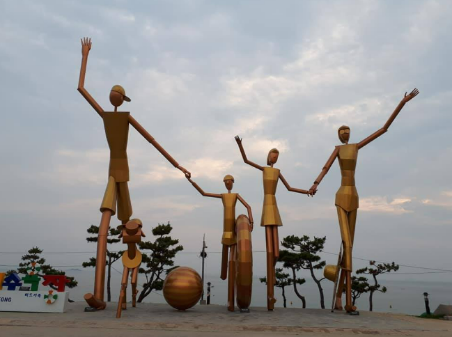 대천해수욕장 앞 노을광장