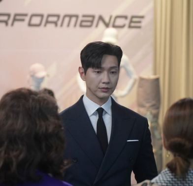 지현우