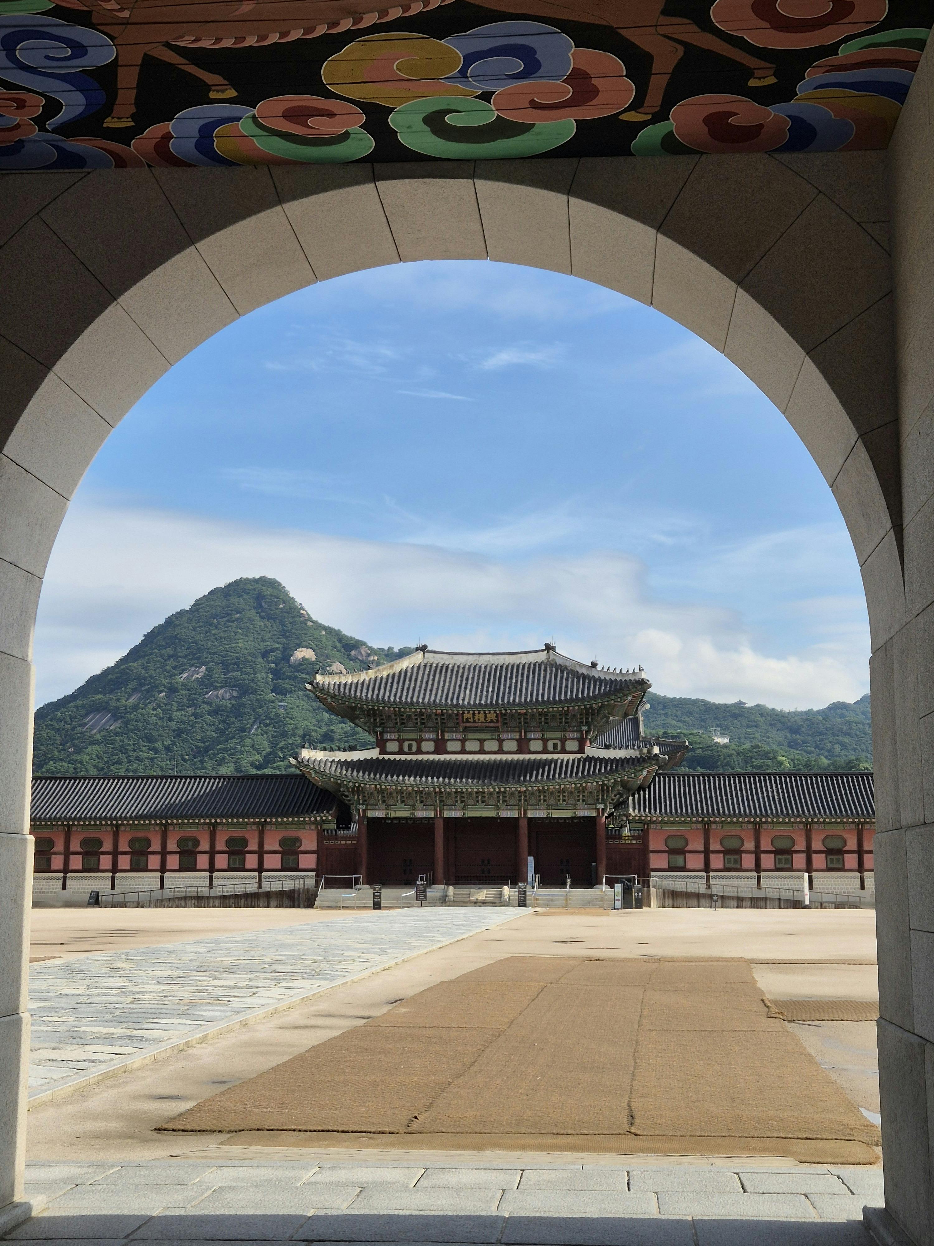 경복궁 야간개장 2026 예매 시작?｜한복 무료&middot;일정 총정리