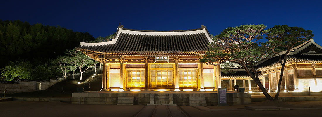 수원·용인 단풍 명소 BEST 5 : 광교호수공원·수원화성·용인민속촌·에버랜드·용인자연휴양림