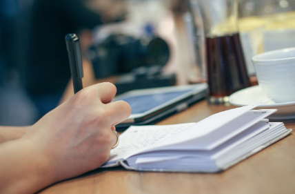 AI가 내 직업을 대체할까? 나의 직업 생존 가능성 체크리스트