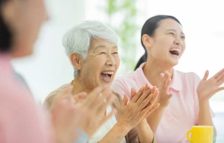 강릉 어르신 병원동행서비스 100명 돌파