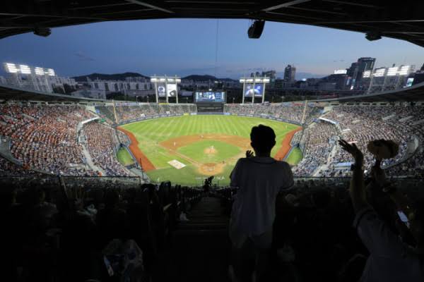 KBO 경기 관련 이미지