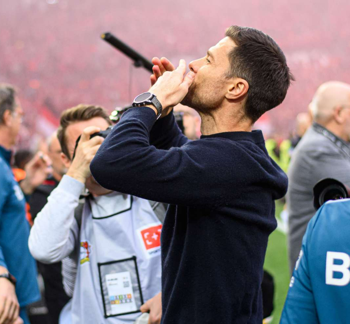 레버쿠젠 알론소 감독