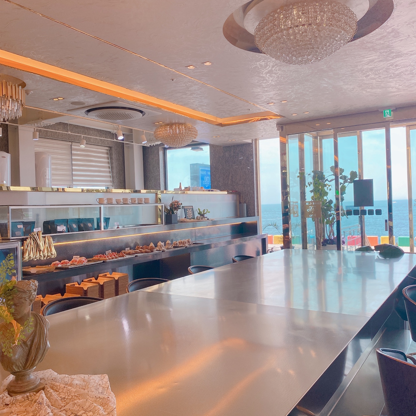 제주 도두 무지개 해안도로 도두봉 해수파크 포토존 비행기 제주공항근처 카페 나모나모베이커리