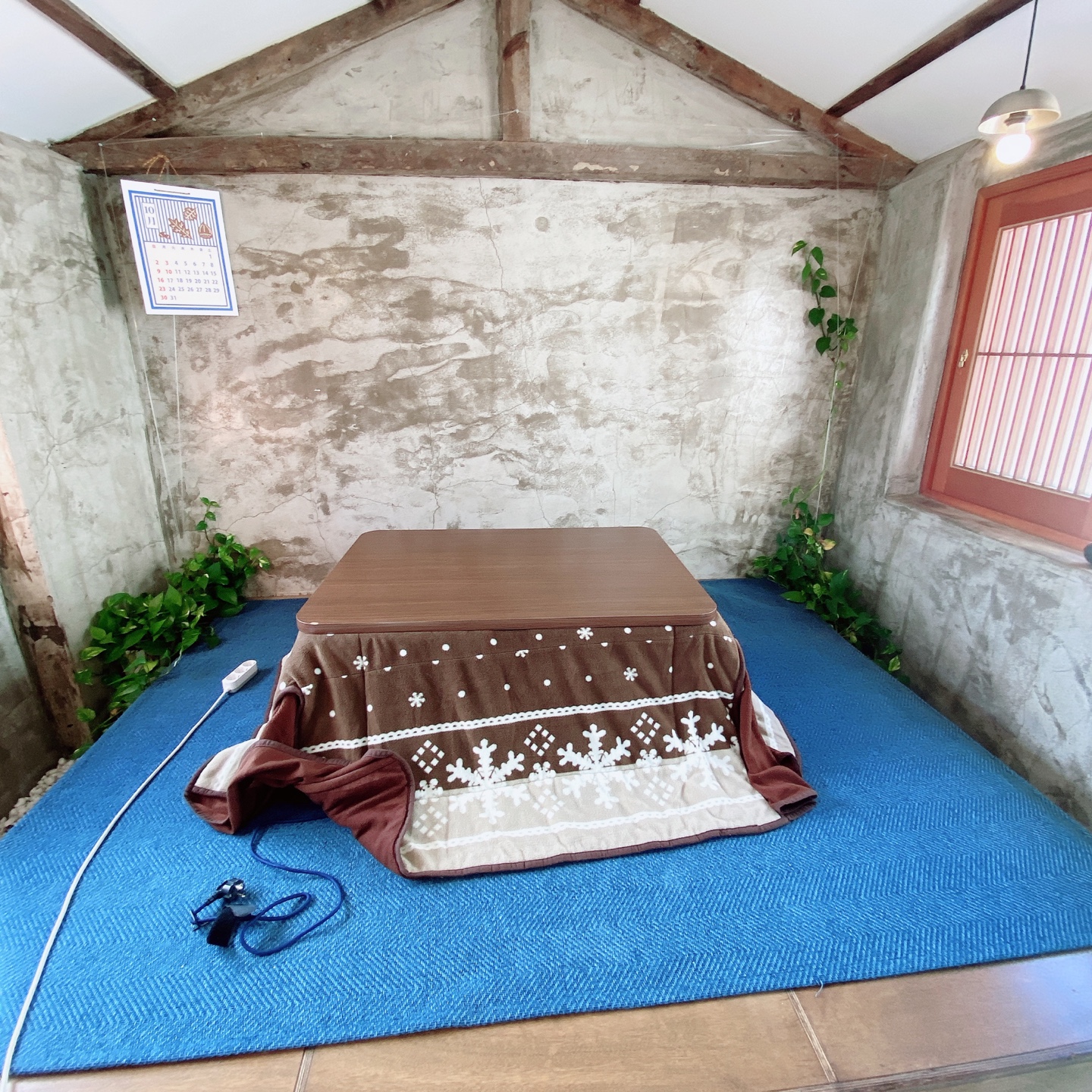 제주 애월 고내포구 보라지붕 주택개조 카페달력