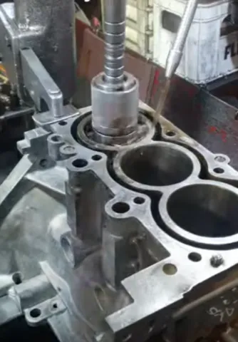 엔진 보링하면 생기는 효과