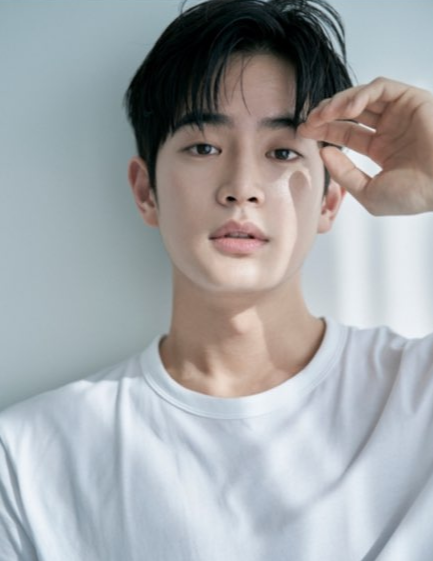 김선호 영화 귀공자 줄거리 출연진 감독 소개 무대인사 일정