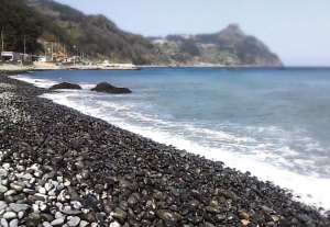 내수전몽돌해변