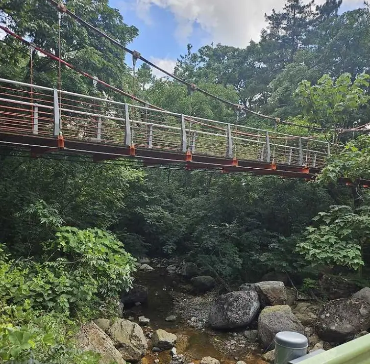 금강골 계곡