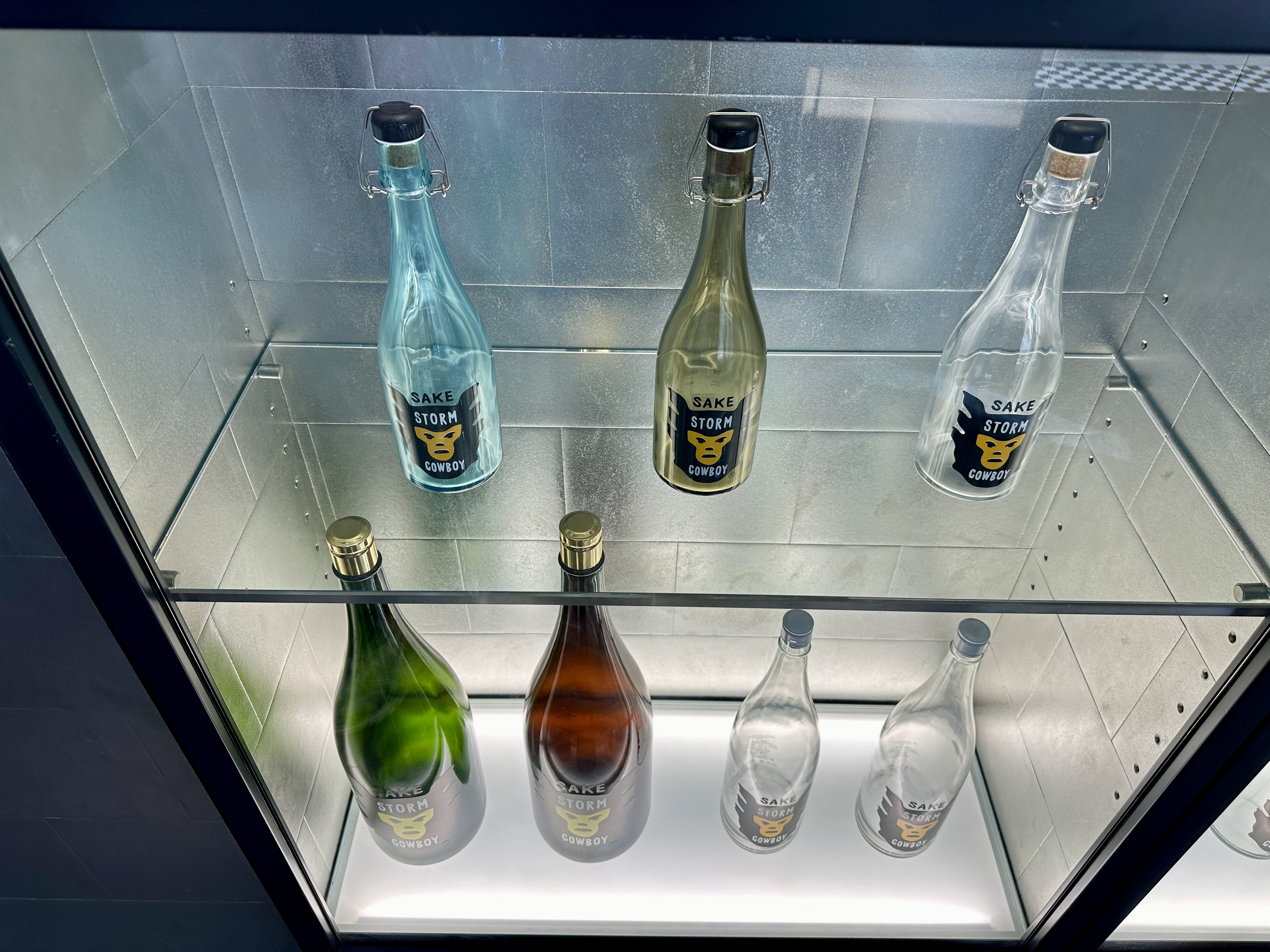 휴먼메이드 매장에서 판매하는 사케