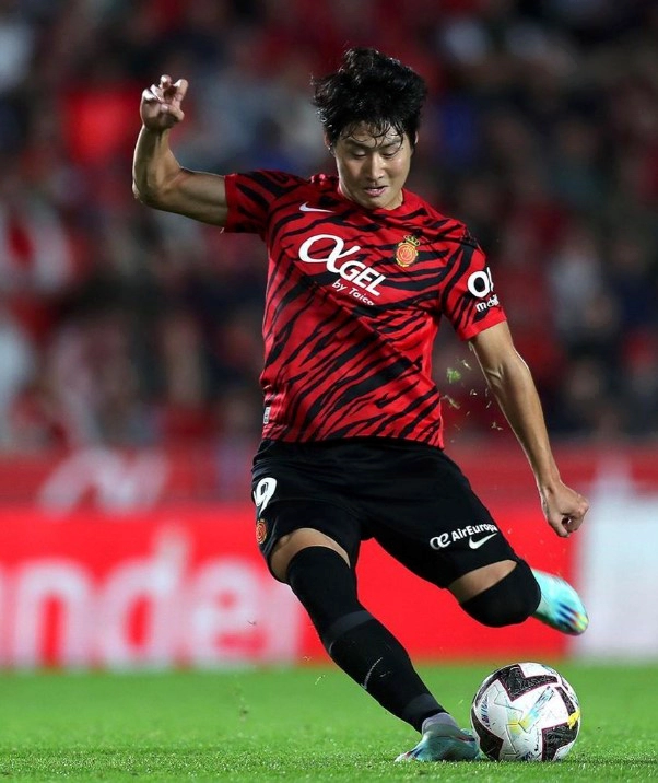 이강인 키 나이 연봉 이적 프로필