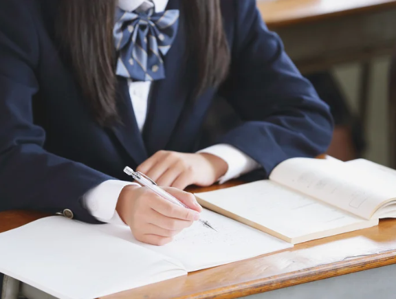 피부미용학위과정과일반미용학과비교