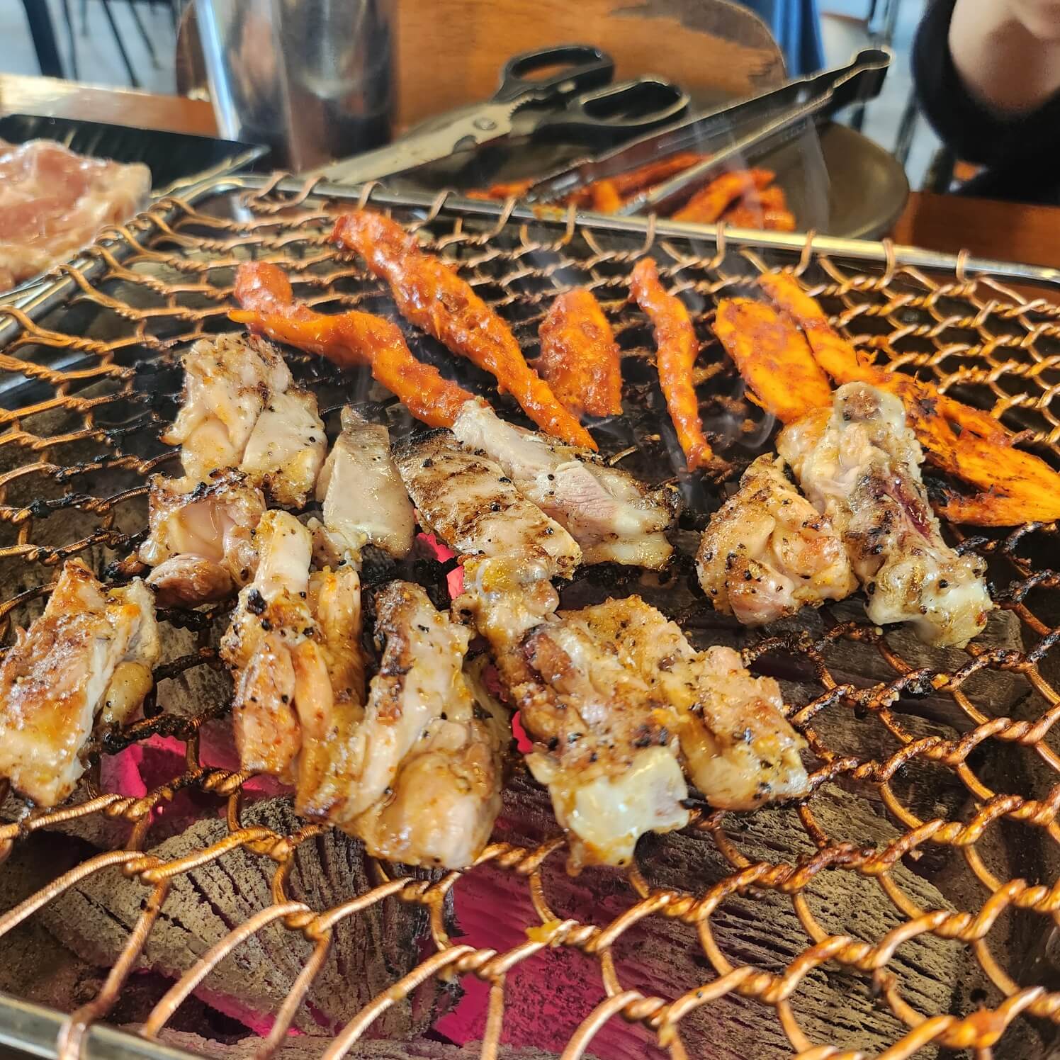 토담숯불닭갈비_소금구이(2)