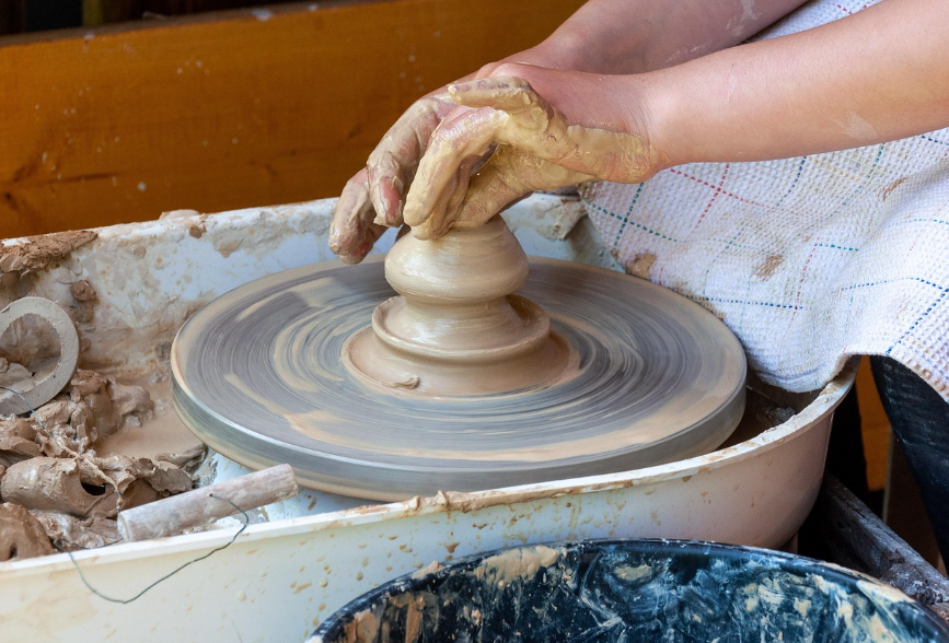 AI 시대 직업·능력 개발을 돕는 비디지털 취미의 간접적 효용