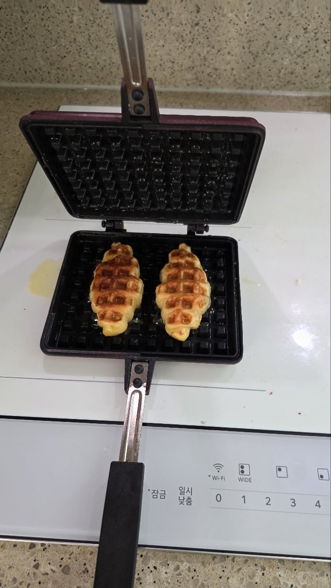 인덕션 호환 와플팬과 크로와상 생지