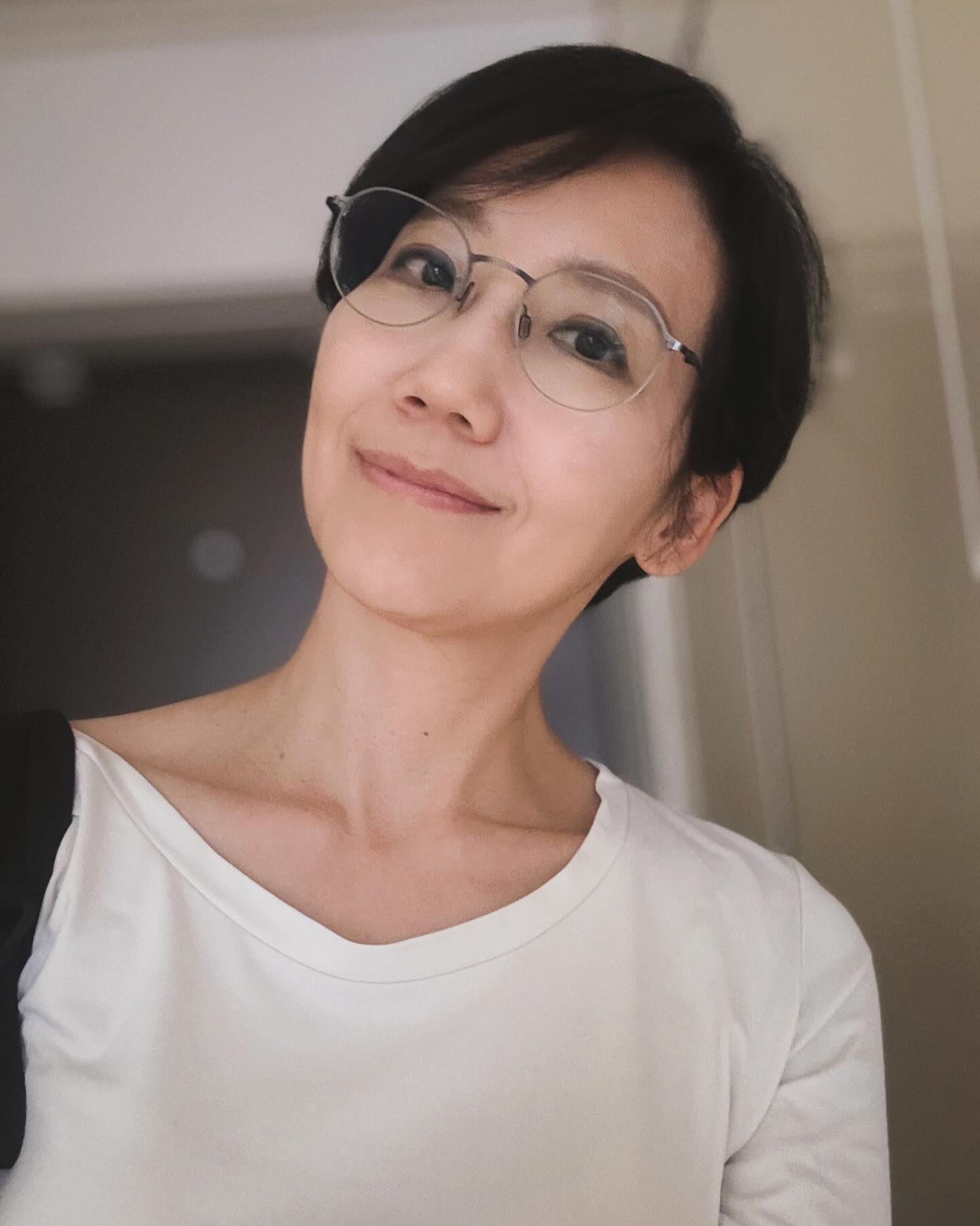 김지윤 대한민국 정치학자, 방송인 주요 경력, 인스타 보기