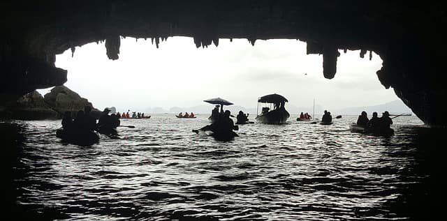 돈 못 모으는 사람 특징 TOP 5, 당신도 해당될까?