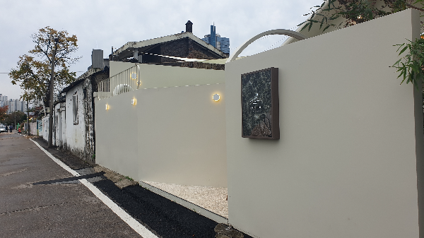 대전 소제동 카페 거리: 대나무가 인상적이었던 카페 '풍류소제'_카페 중 현대적으로 리모델링