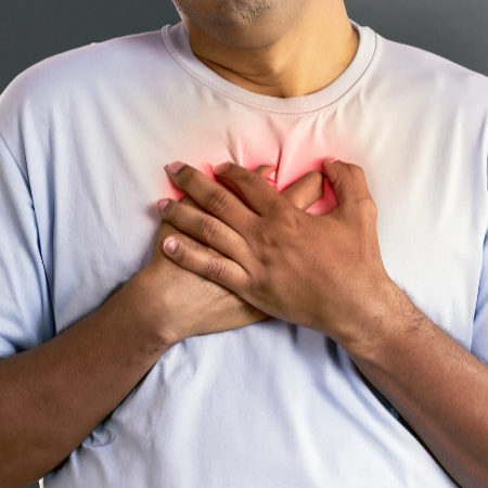 숨 들이마실때 가슴 통증 오른쪽 왼쪽 흉통 원인