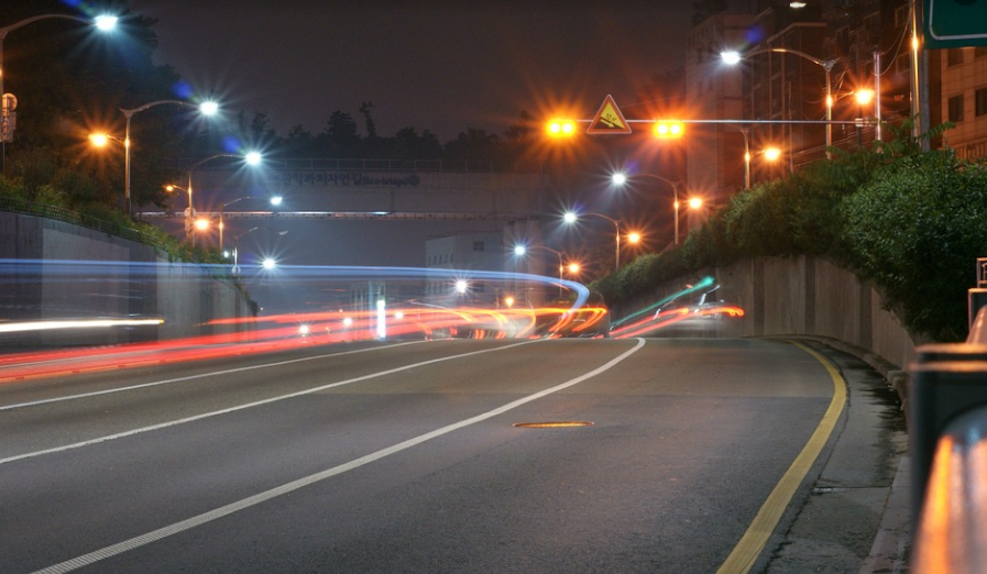 스마일-라식-부작용-증상-빛-번짐