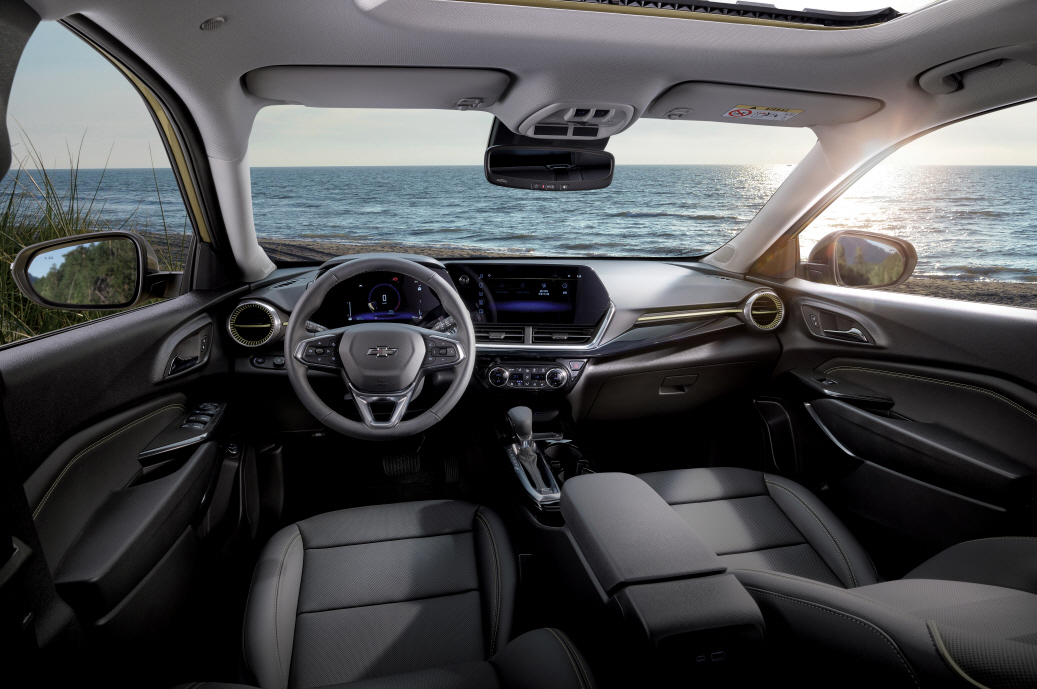 &quot;경차가 2천만원&quot; 신형 모닝 가격에 관심 커진 `트랙스·티볼리`