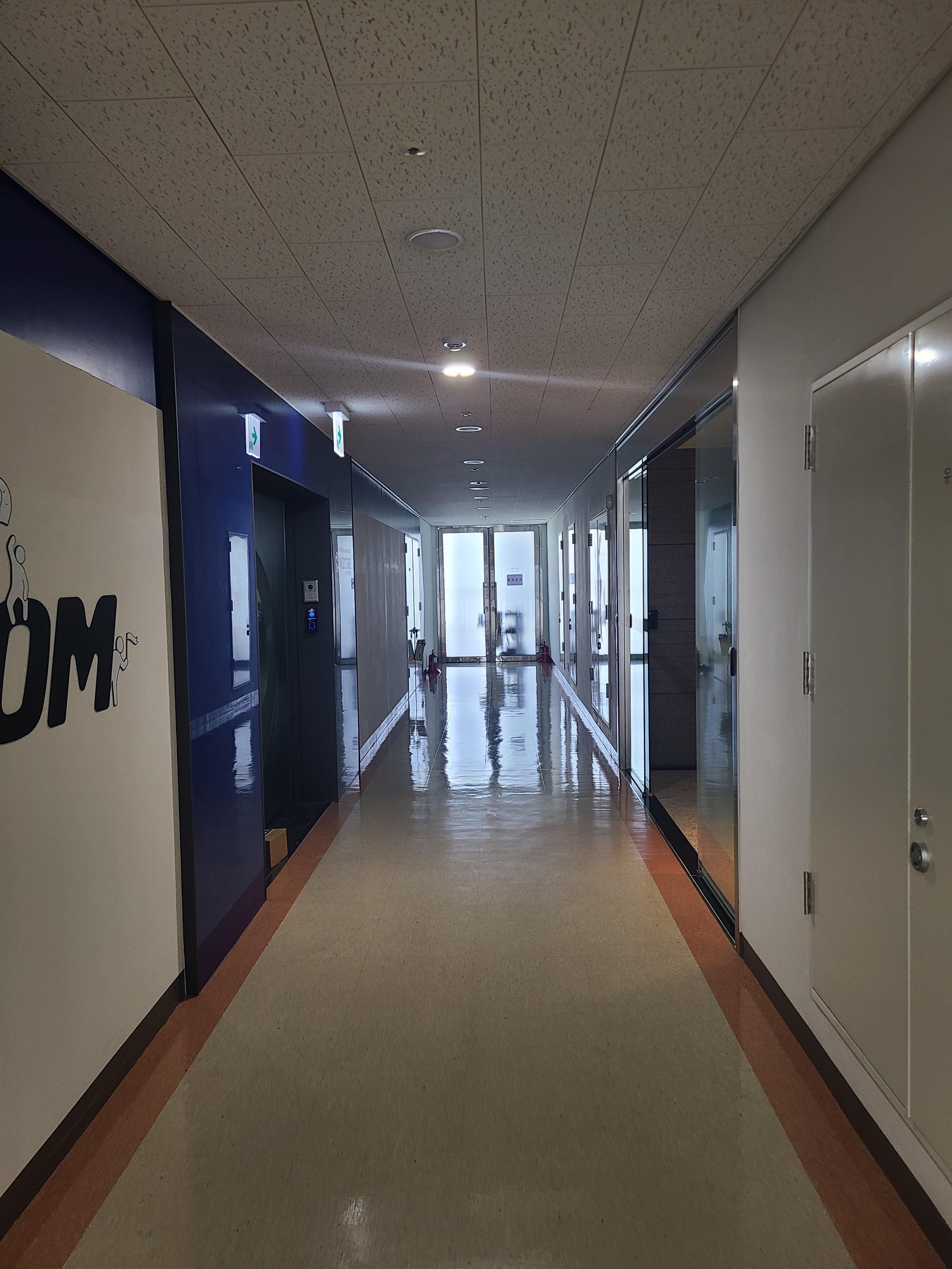 성수 생각공장 데시앙플렉스 섹션오피스7