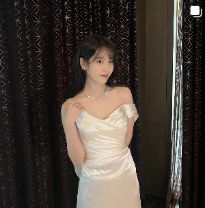 아이유 영구 제명 티켓 부정거래