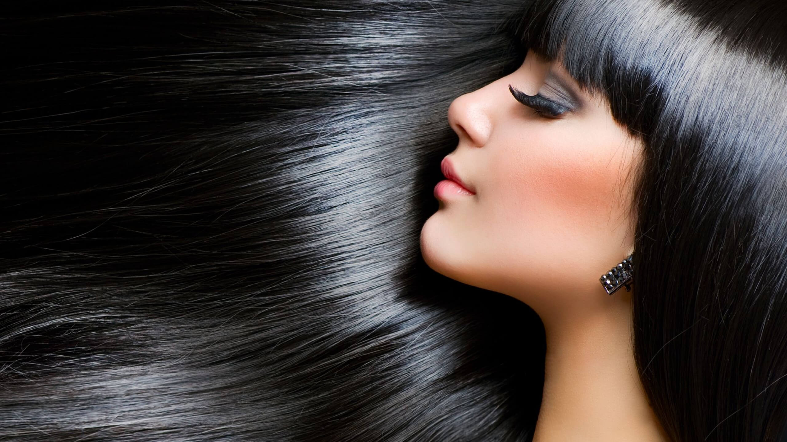 코코넛오일로 모발을 건강하고 윤기있게