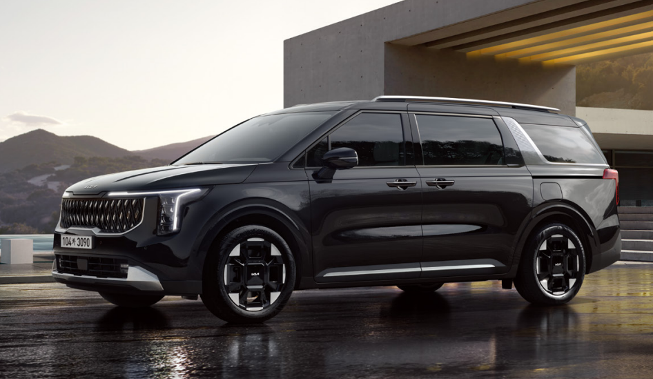 카니발 하이브리드 차량 사진