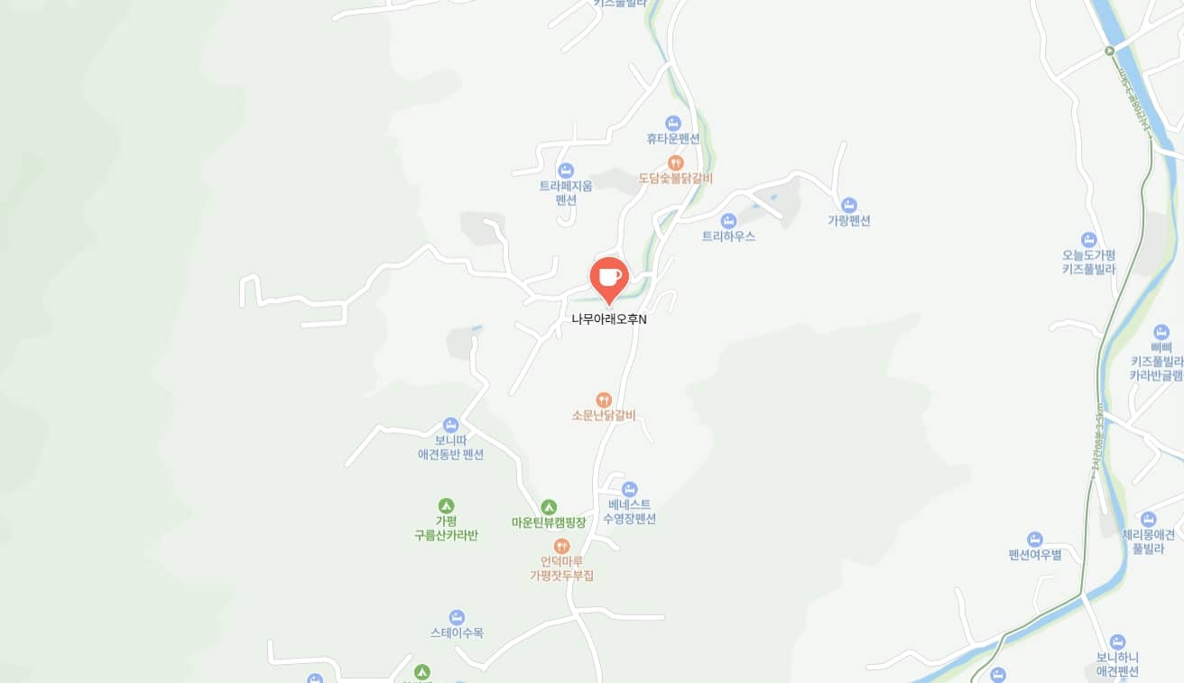 가평 나무아래오후