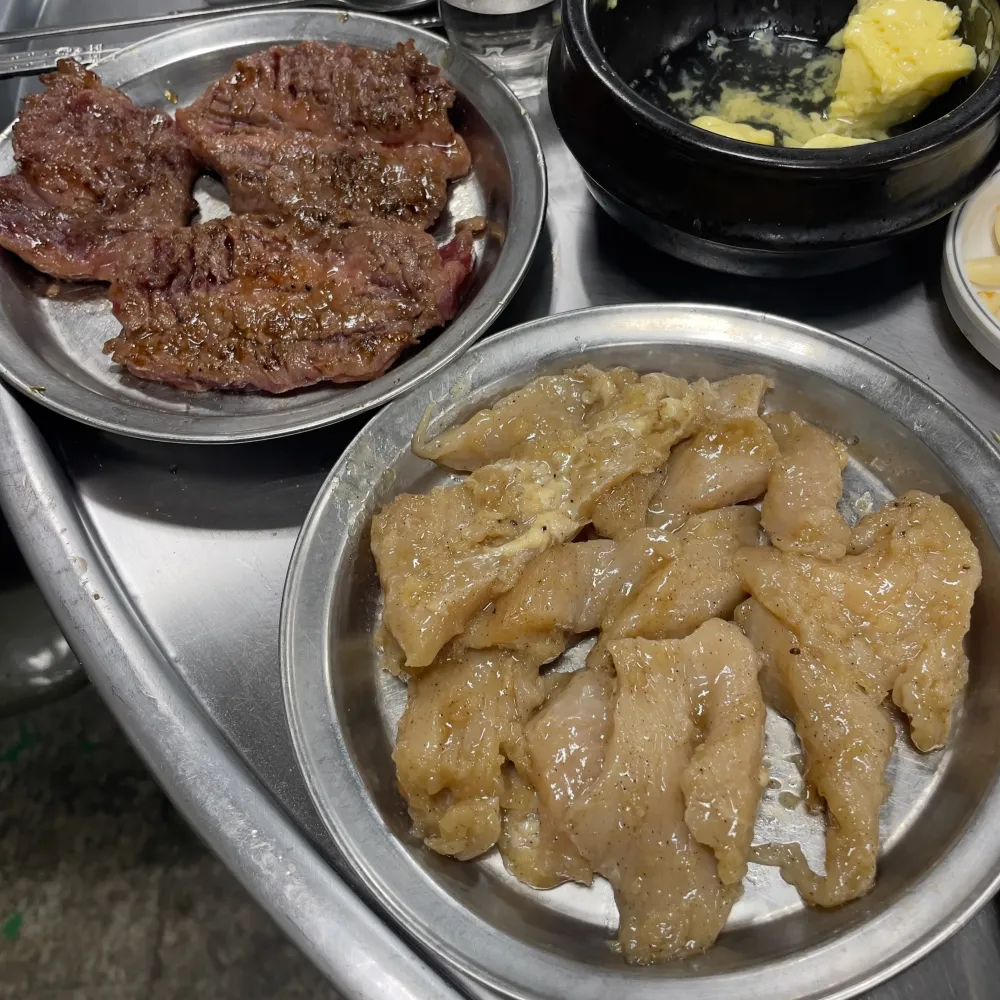 추가 주문한 소양, 갈비 메뉴의 사진