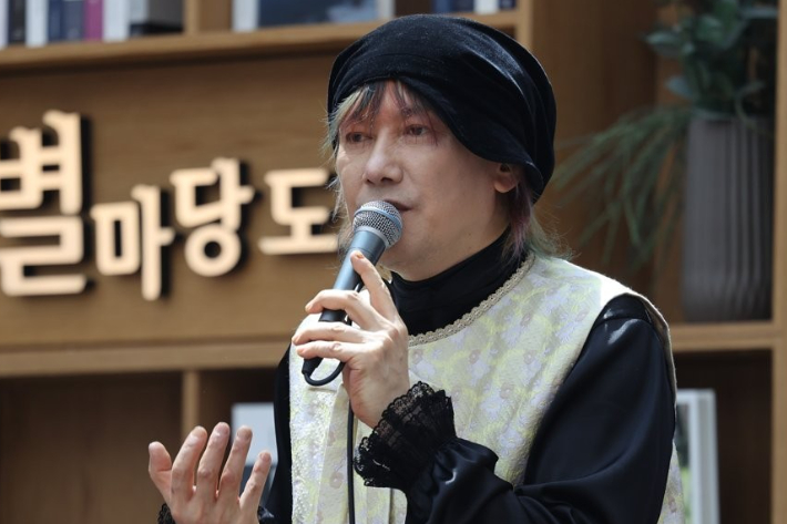 김장훈 기부액 200억 결혼 자녀 나이 학력 직업 프로필