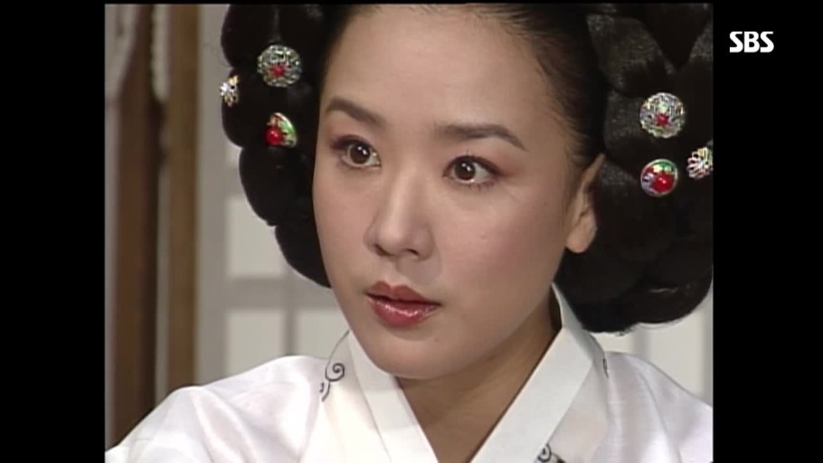 배우 강수연
