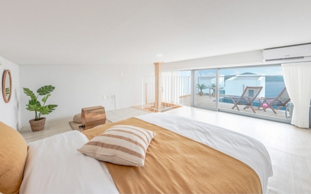 어스20 A동 301호 침실