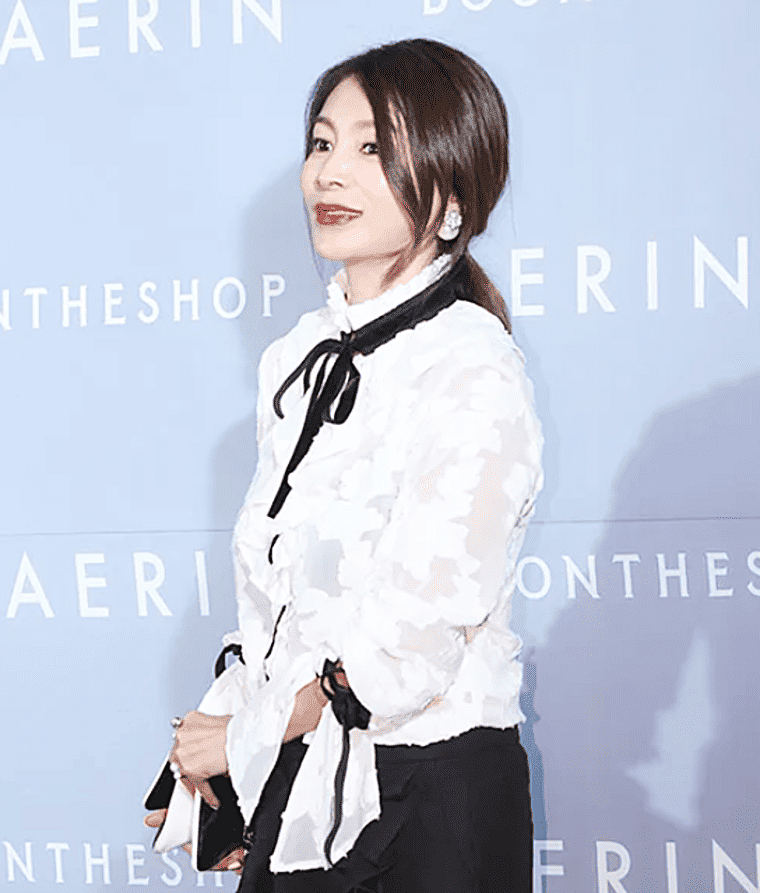 배우-황신혜
