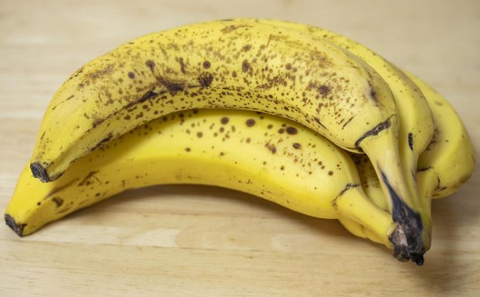 변색된 바나나