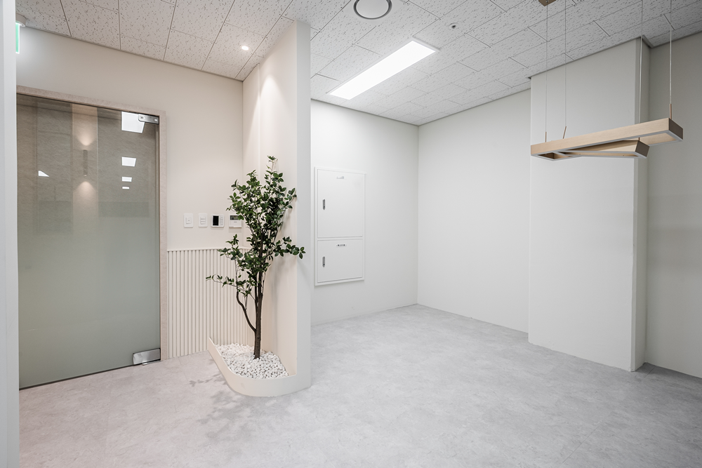 화이트톤오피스디자인