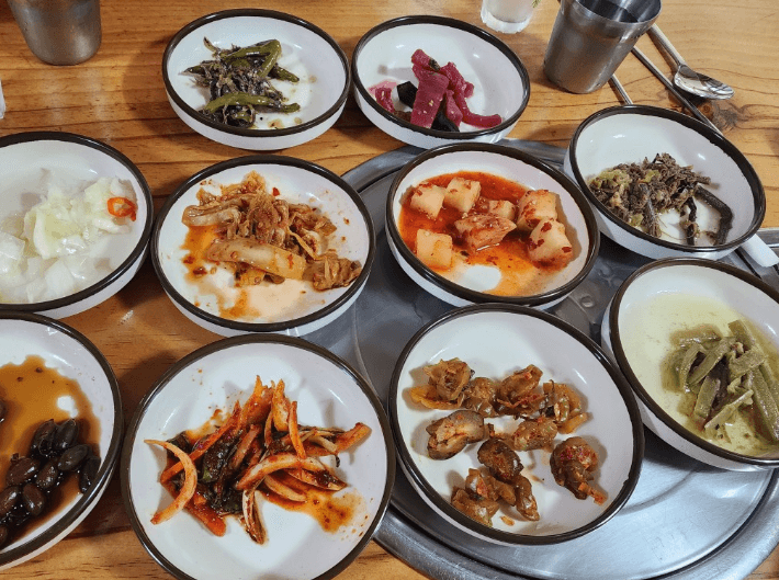 생생정보통 새뱅이수제비 전골 민물새우튀김 매운탕 천안 맛집