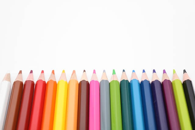 붓 종류(양모/혼합모)에 따른 한국 전통 채색화 안료 표현 차이 실험