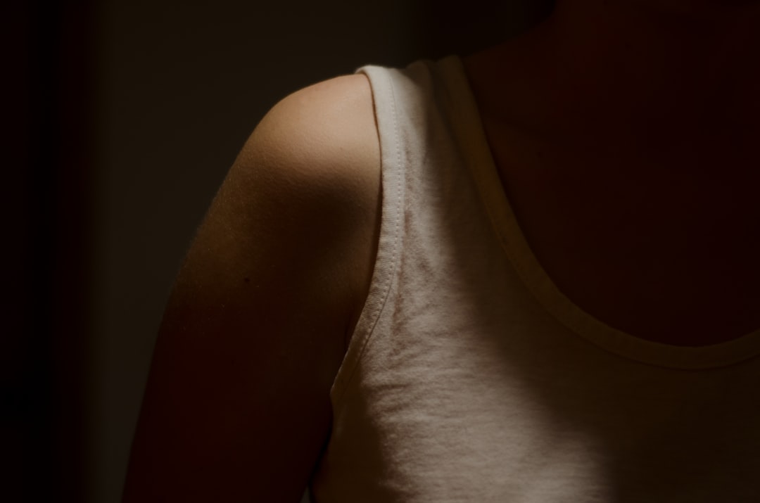 Shoulder