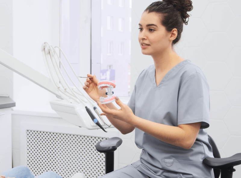 치과-의사-상담-진료