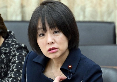 스기타 미오 의원 프로필 나이 경력