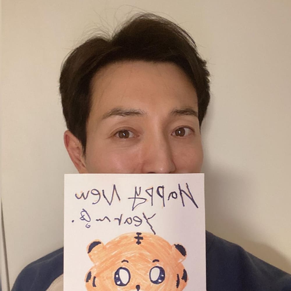 정성일