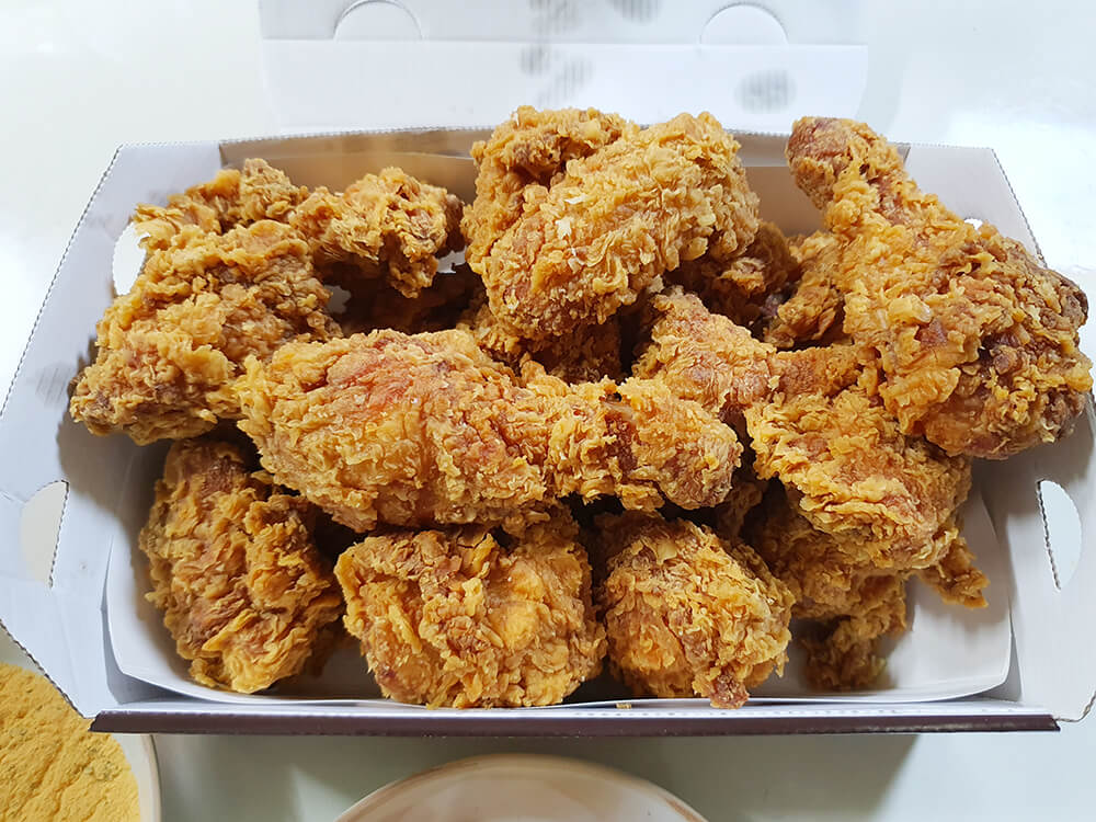 BBQ 핫황금올리브치킨 크리스피