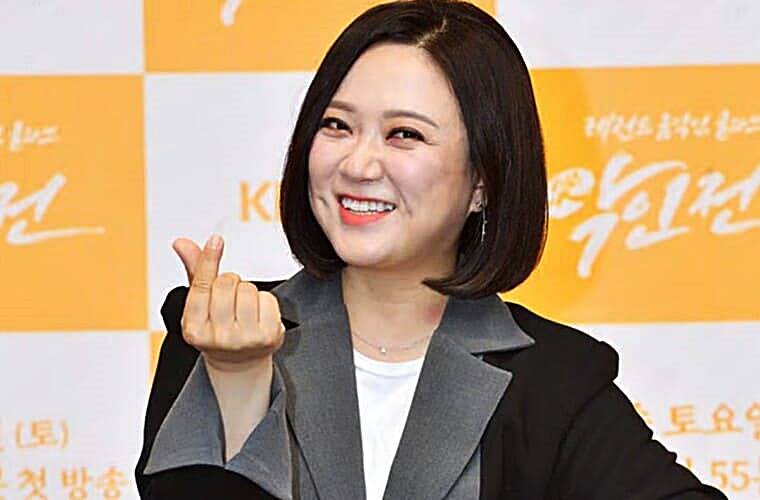 개그우먼-김숙
