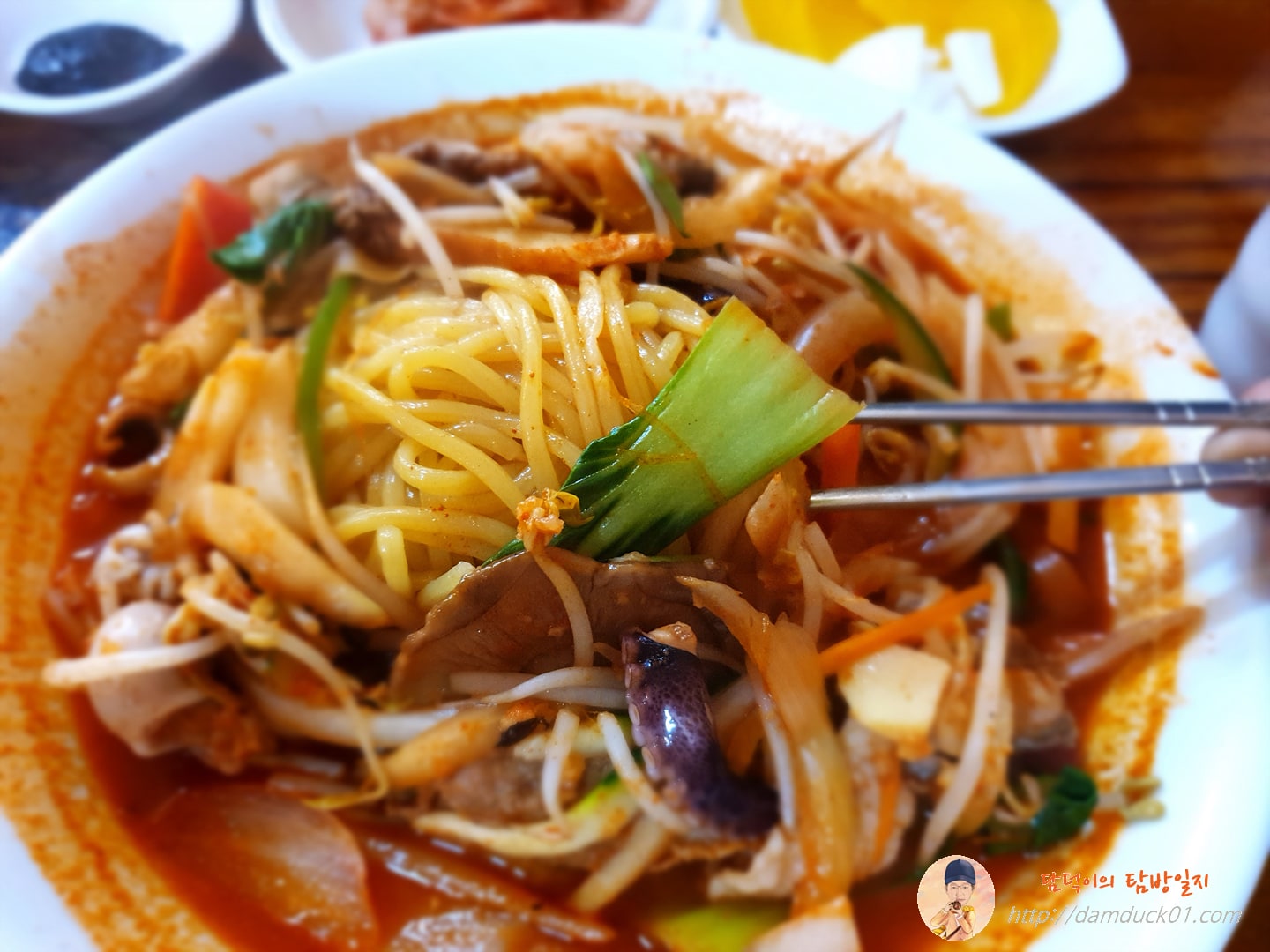 만석궁 차돌 짬뽕 속 면