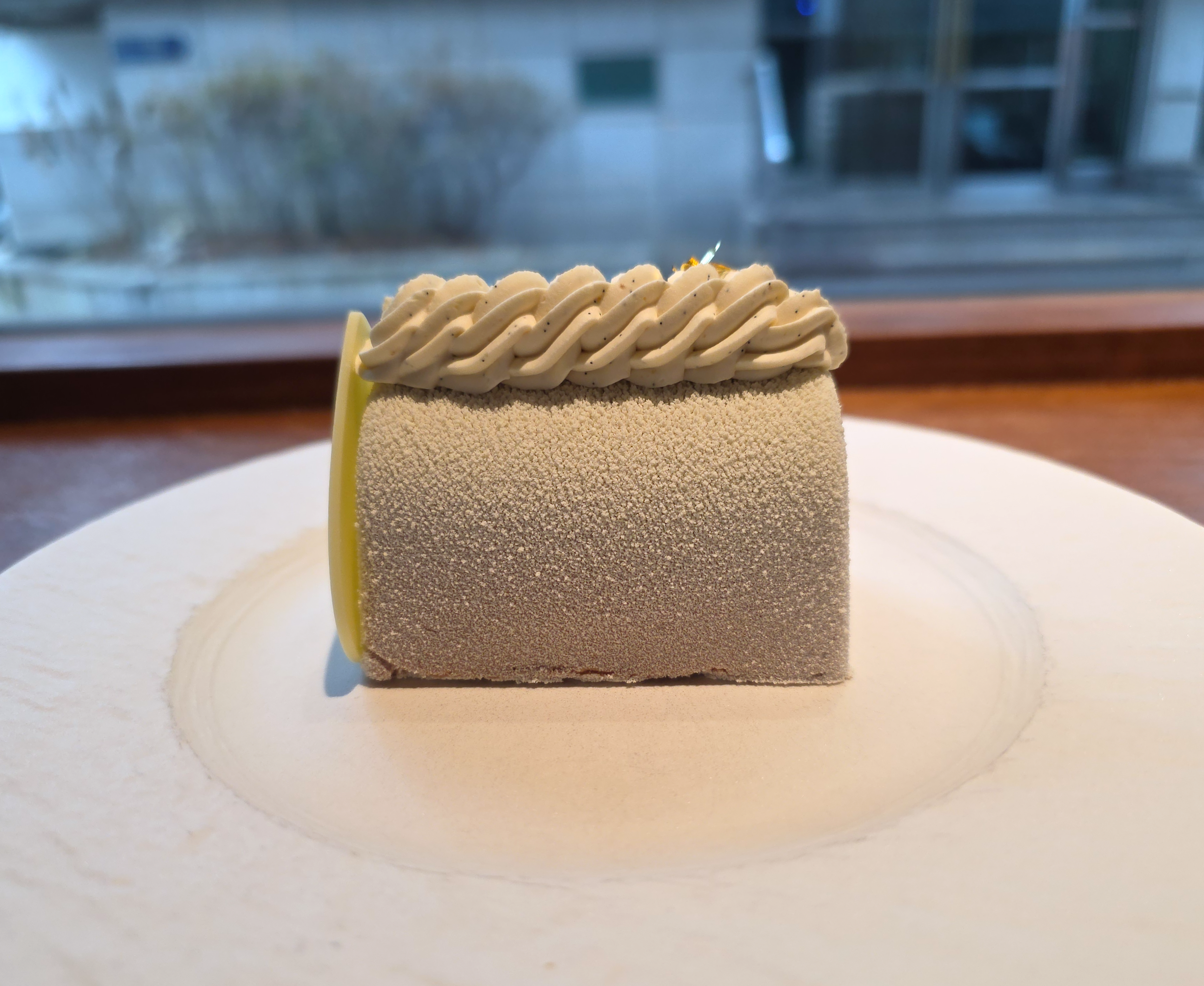 강남디저트카페흐비지떼