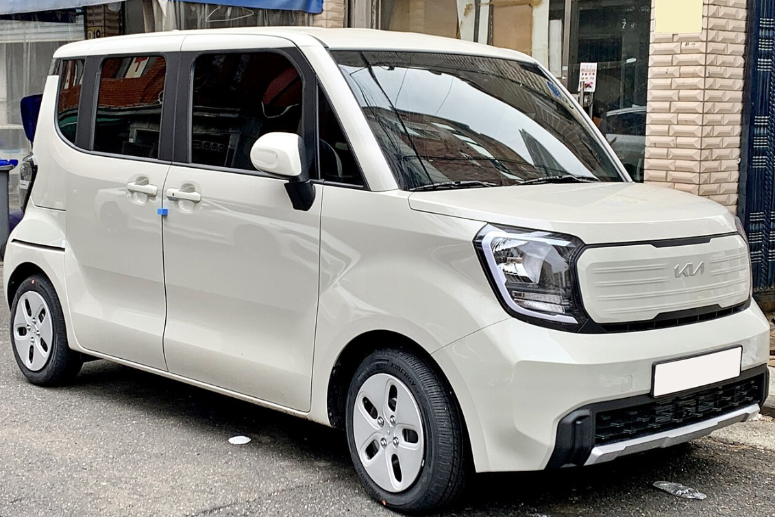 주차 쉬운 차? 연비 좋은 차? 2025 여성 운전자에게 딱 맞는 중고차 추천 TOP5